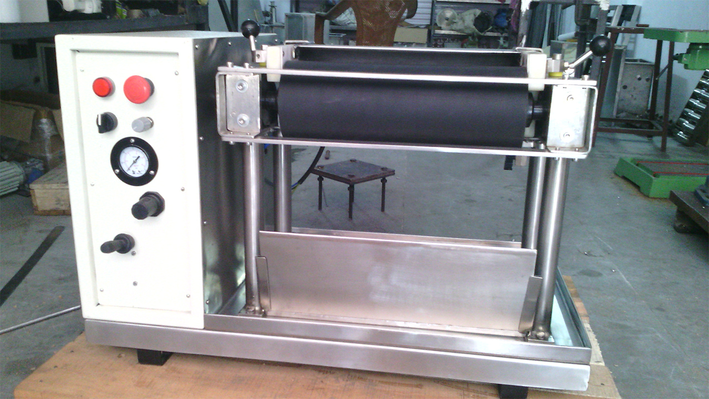 Horizontal Padding Mangle Machine